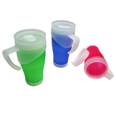 Plastic traveller mug